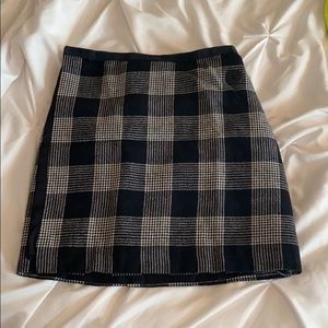 plaid skirt